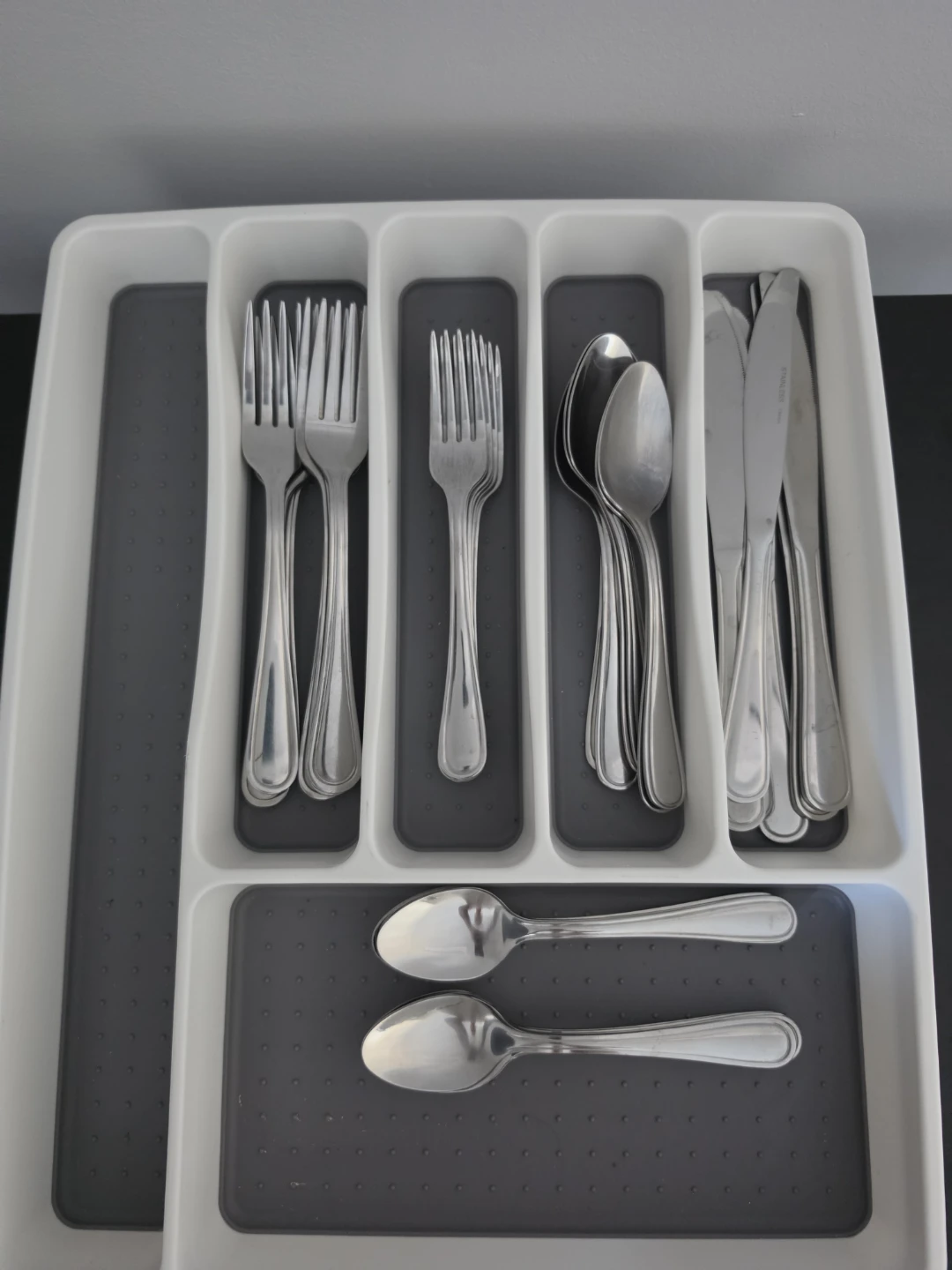 Cutlery Tray with Organizer - photo 3