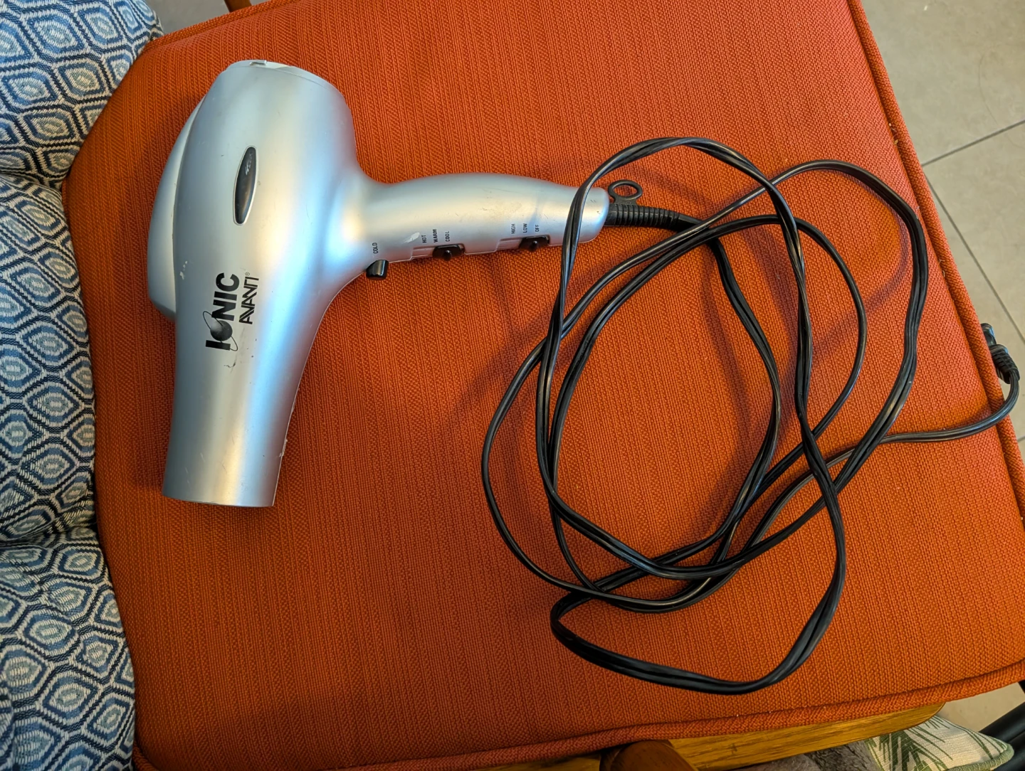 Avanti Ionic Hair Dryer