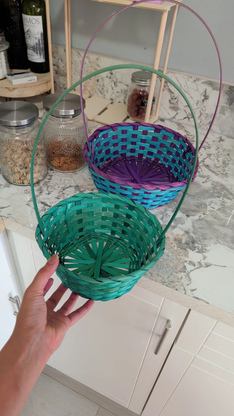 Glass jars and baskets - photo 2