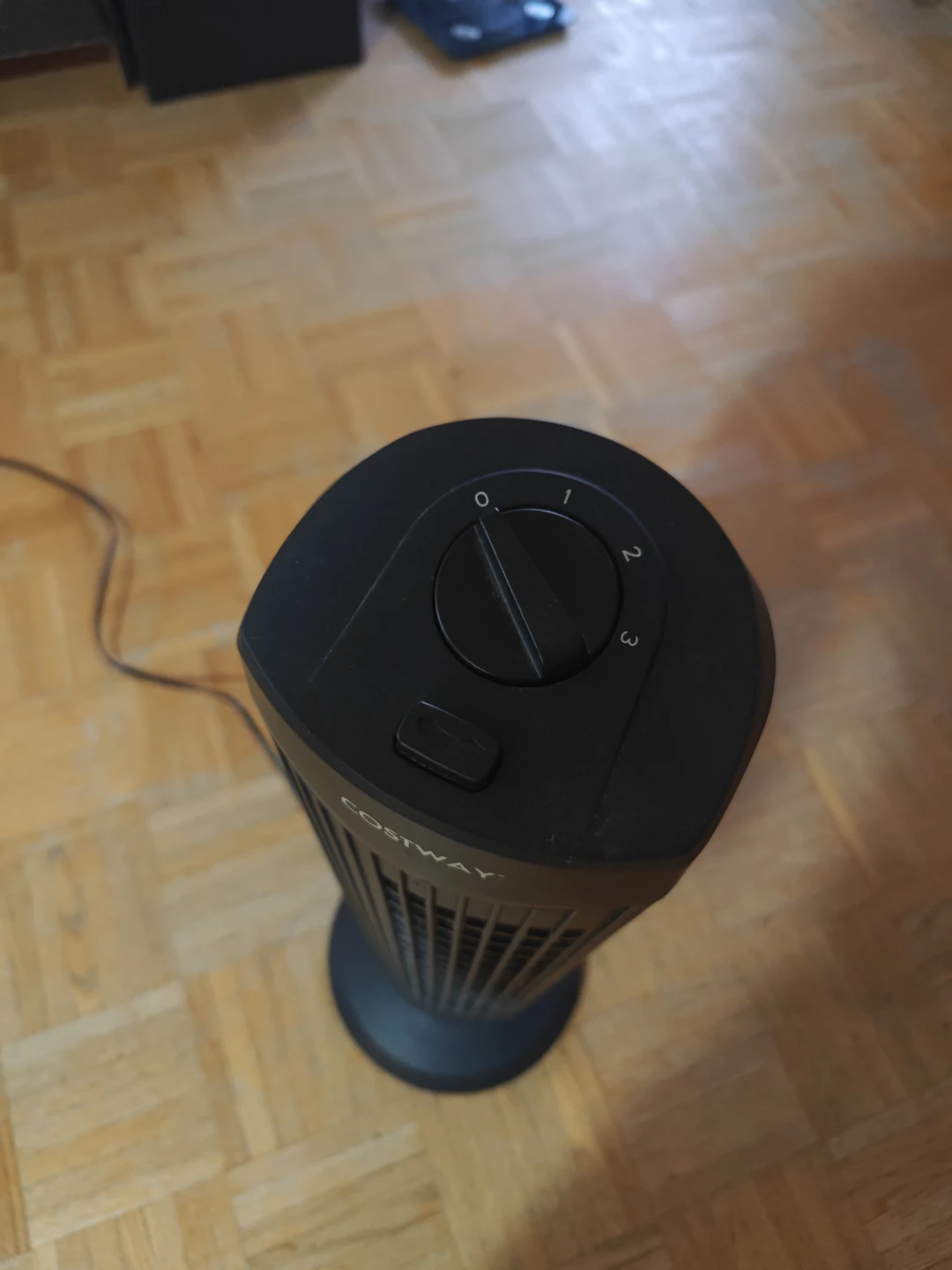 Costway Black Tower Fan - photo 2