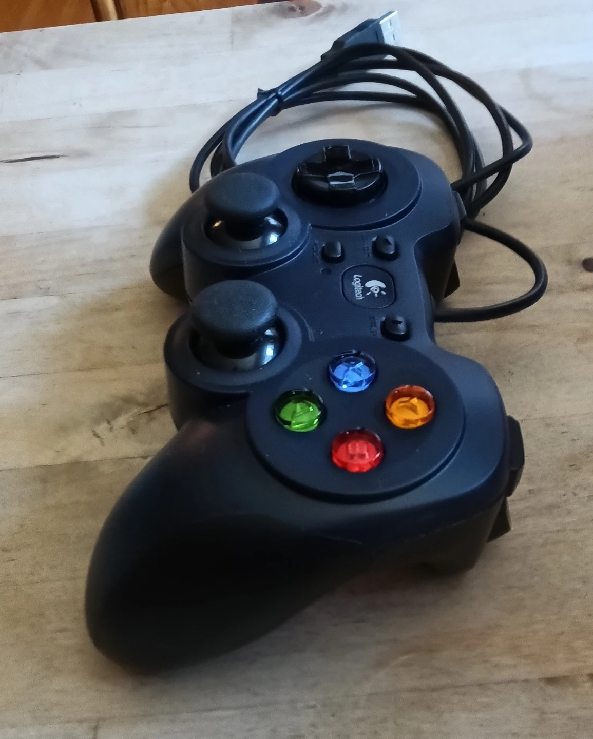 Logitech F310 Wired PC Gamepad - photo 2