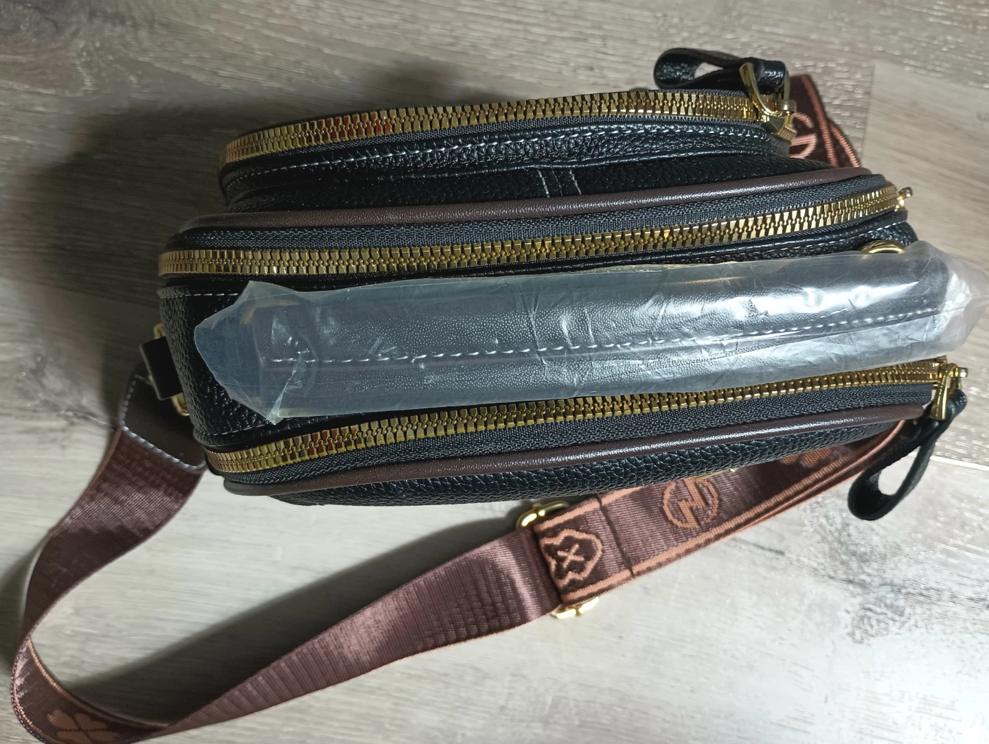 Black Leather Sling Bag - photo 3