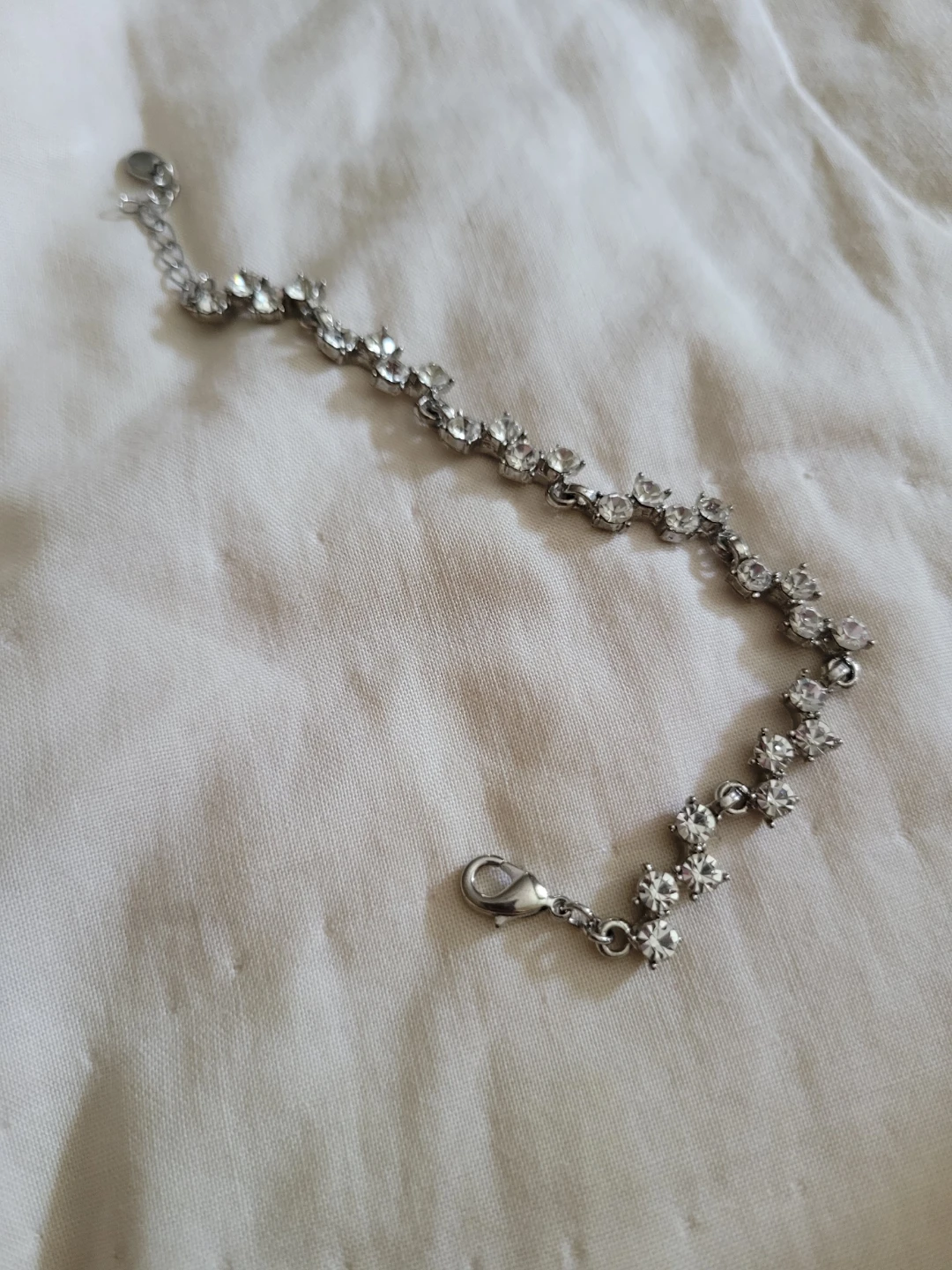 Silver Tone Rhinestone Bracelet🏈