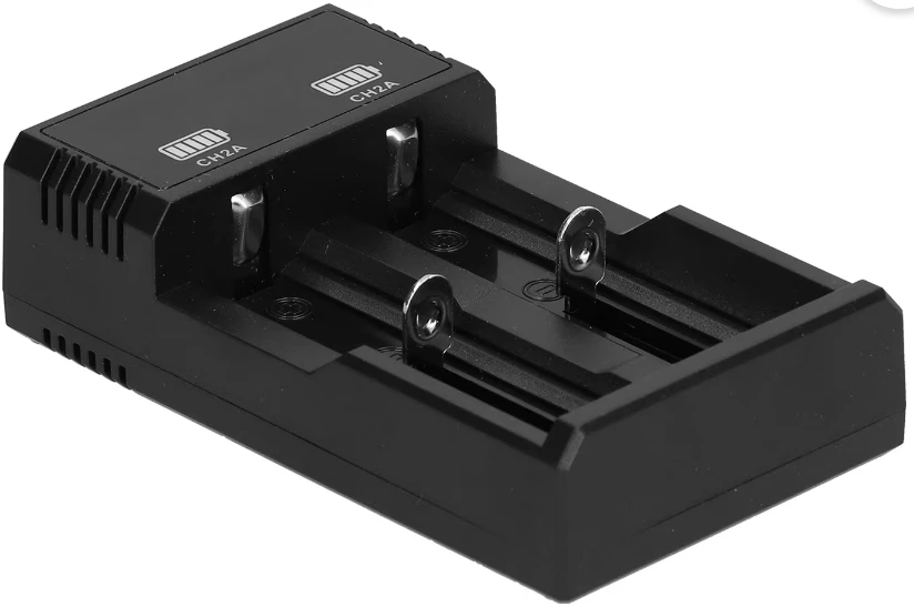 Battery Charger with 2x 2600mAh Button Top Rechargable Batteries - photo 4