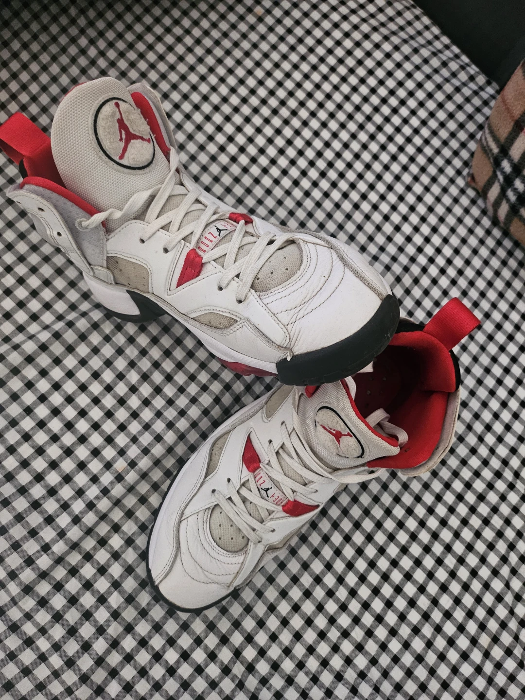 Jumpman Two Trey White University Red - photo 2