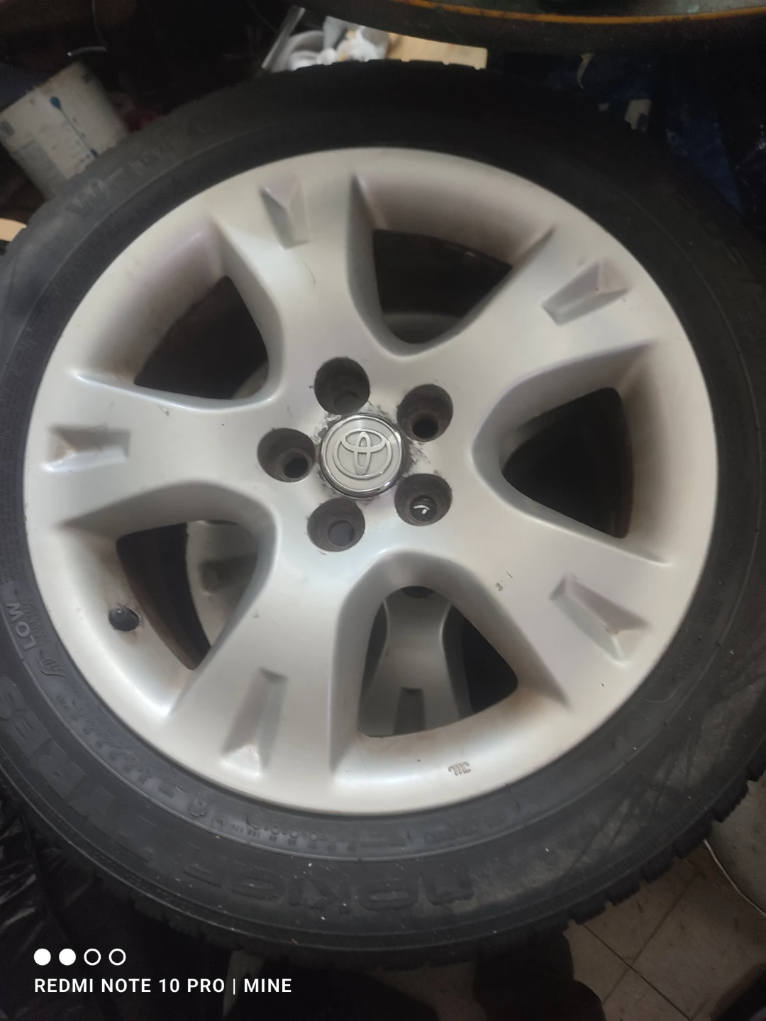 Toyota Alloy Wheel with Tire 205/55R16 - photo 2