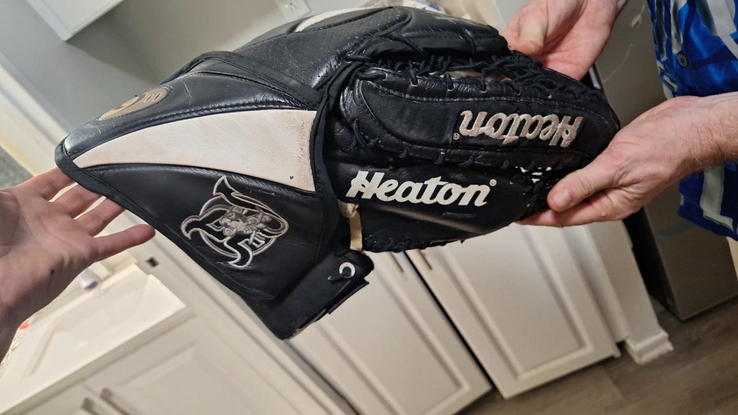 Heaton 6800 Hockey Goalie Blocker - photo 3