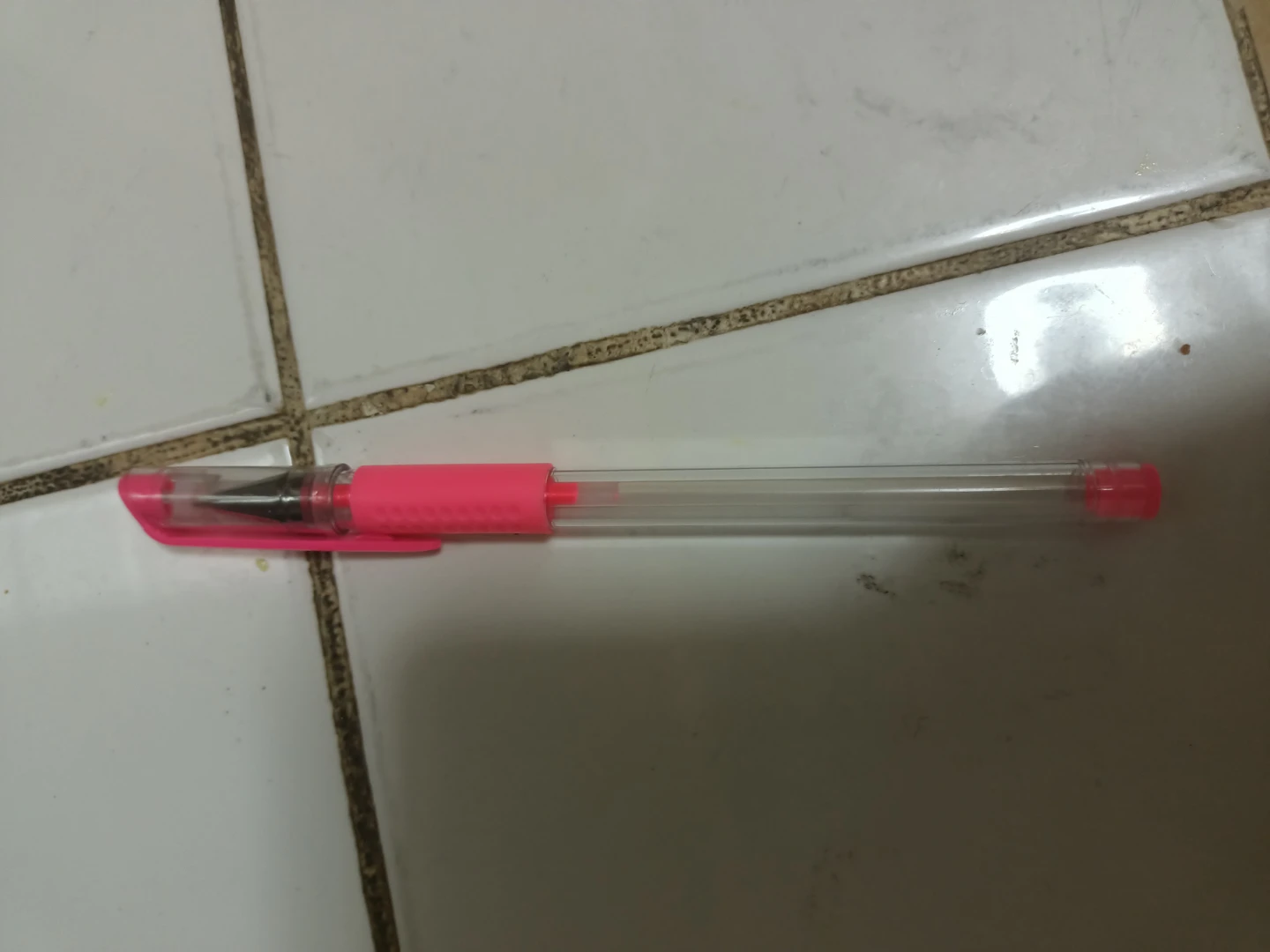 Pink gel pen🏈