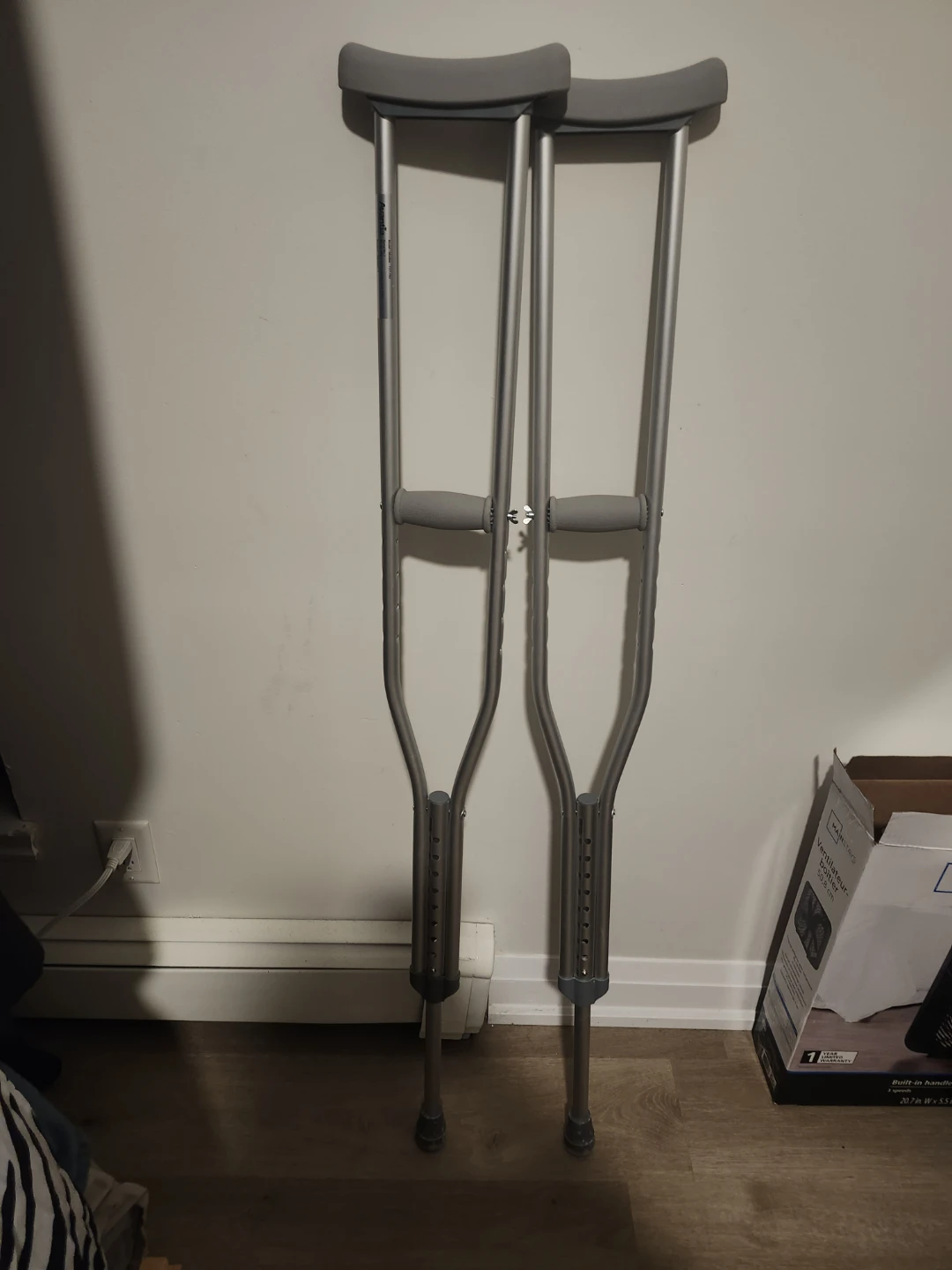 Drive Medical Aluminum Crutches