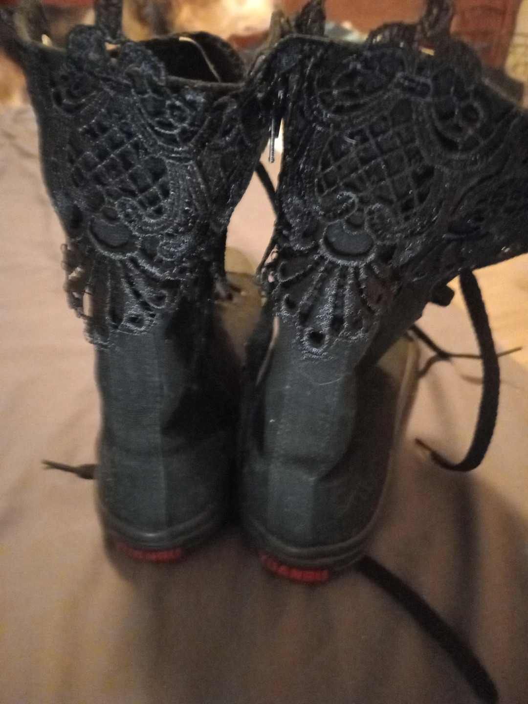 Yuanbu Black Lace High-Top Sneakers - photo 3