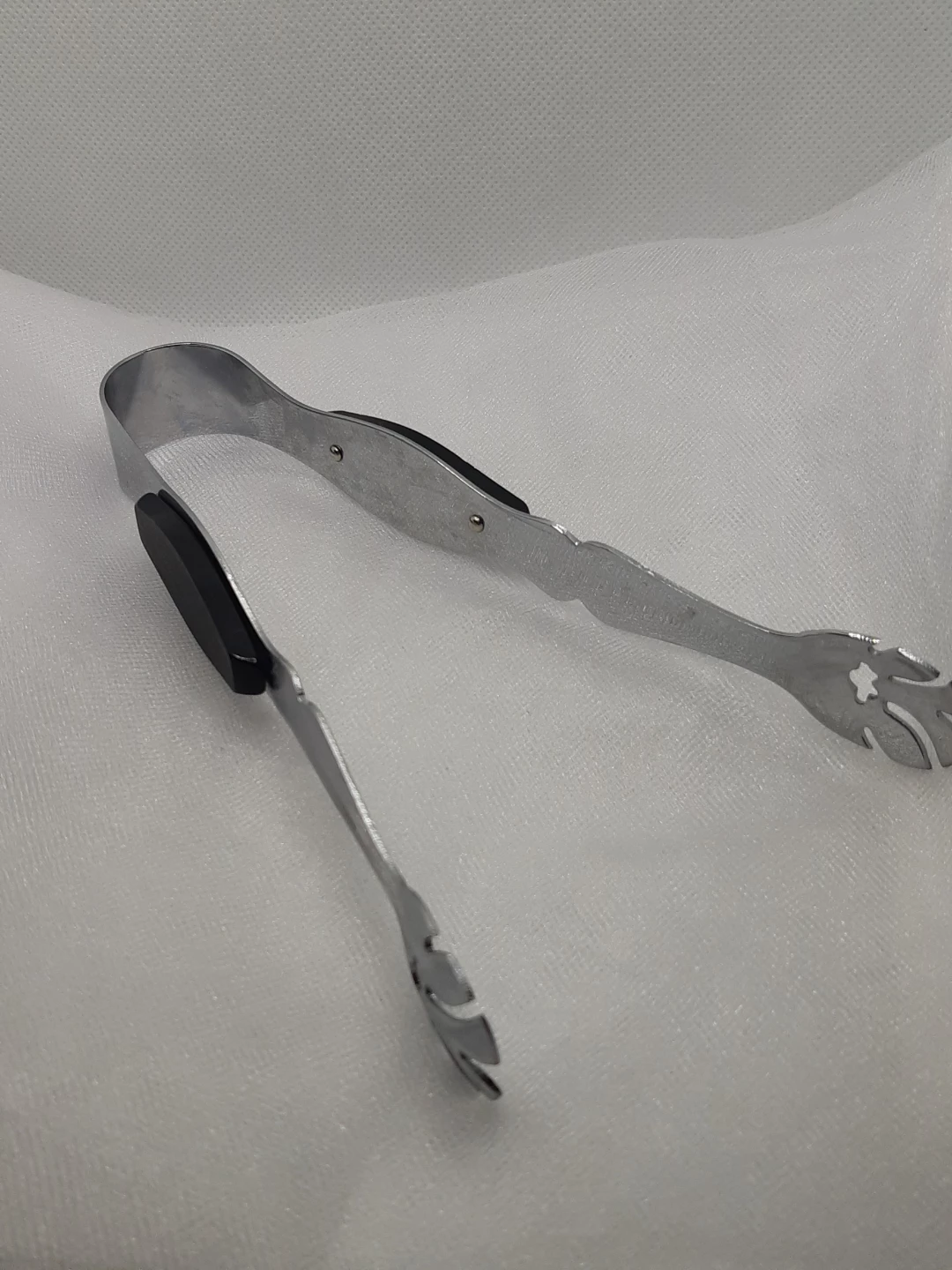 Glo-Hill 1950's chrome Ice cube Tongs