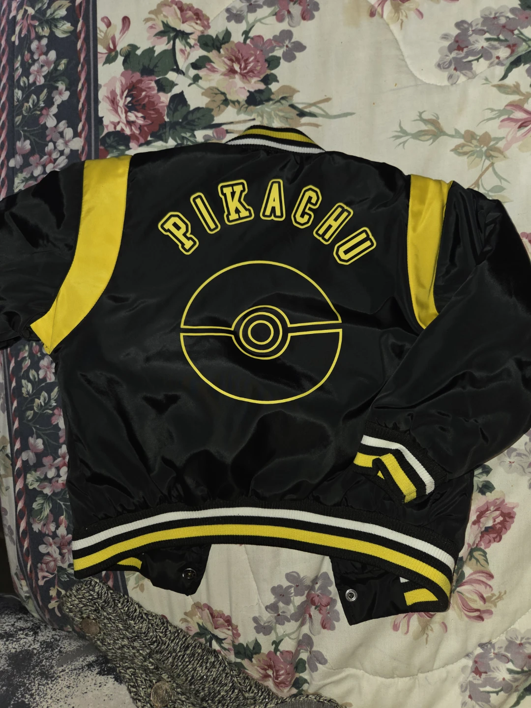 Pokemon Pikachu Bomber Jacket - photo 2