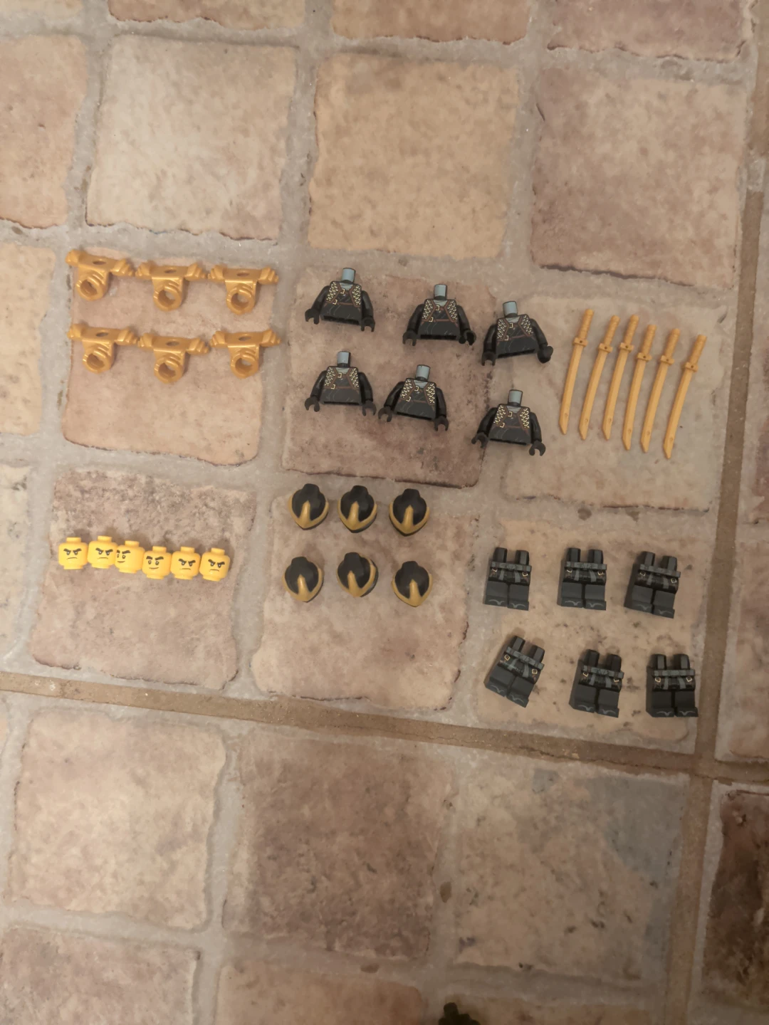 6 LEGO Ninjago Minifigures - photo 4