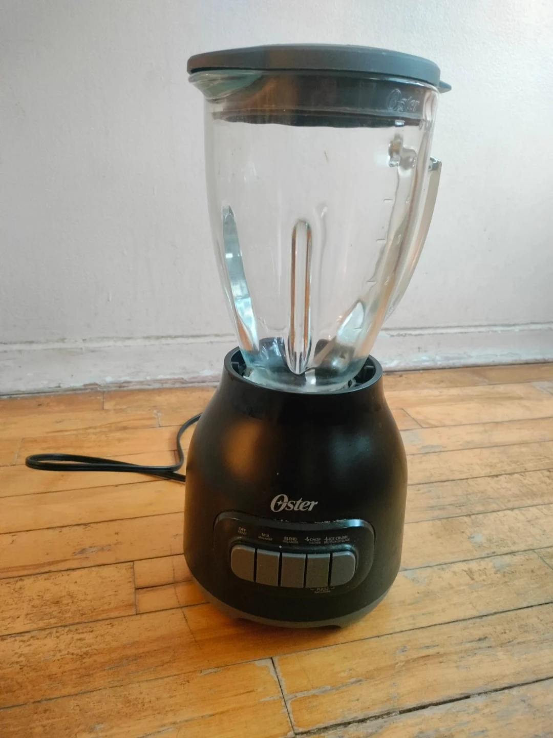 Oster blender with 6 cup jar for $ 40