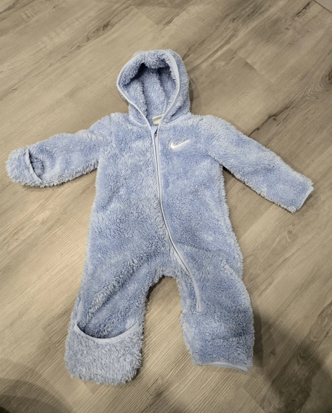 Nike Baby Fleece Snowsuit and Star Swaddle Set 6m
