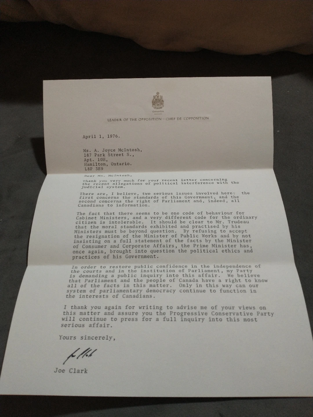 1976 Signed Letter from Joe Clark, Leader of the Opposition - photo 2