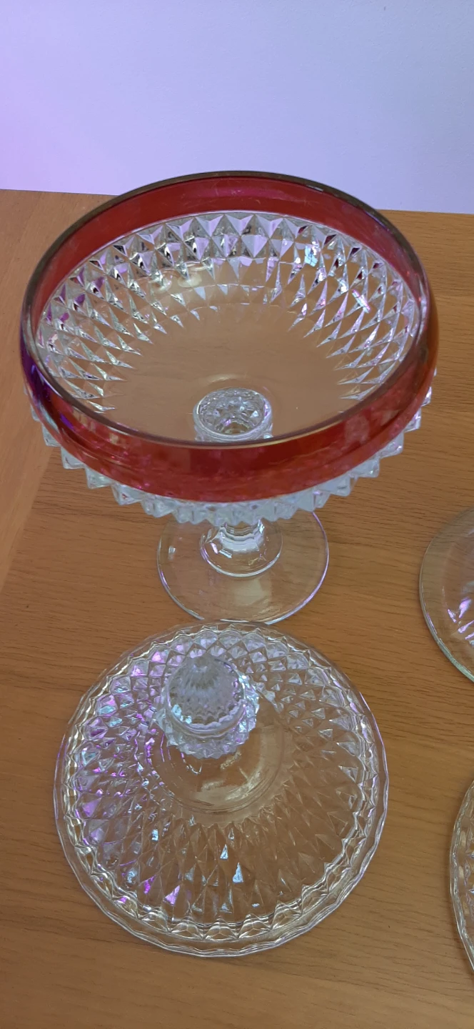 Indiana Glass Diamond Point Ruby lidded candy dishes - photo 5