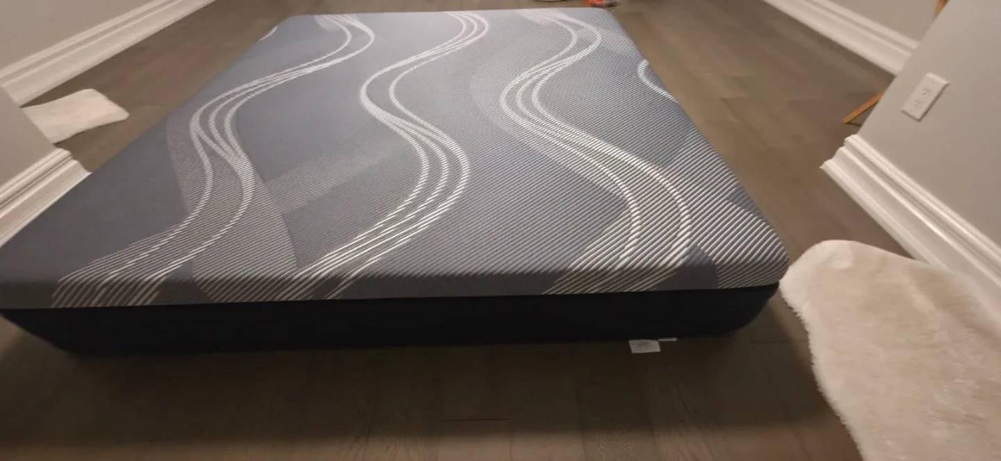 Tempur-Pedic ProPerform Mattress - King Size - photo 4