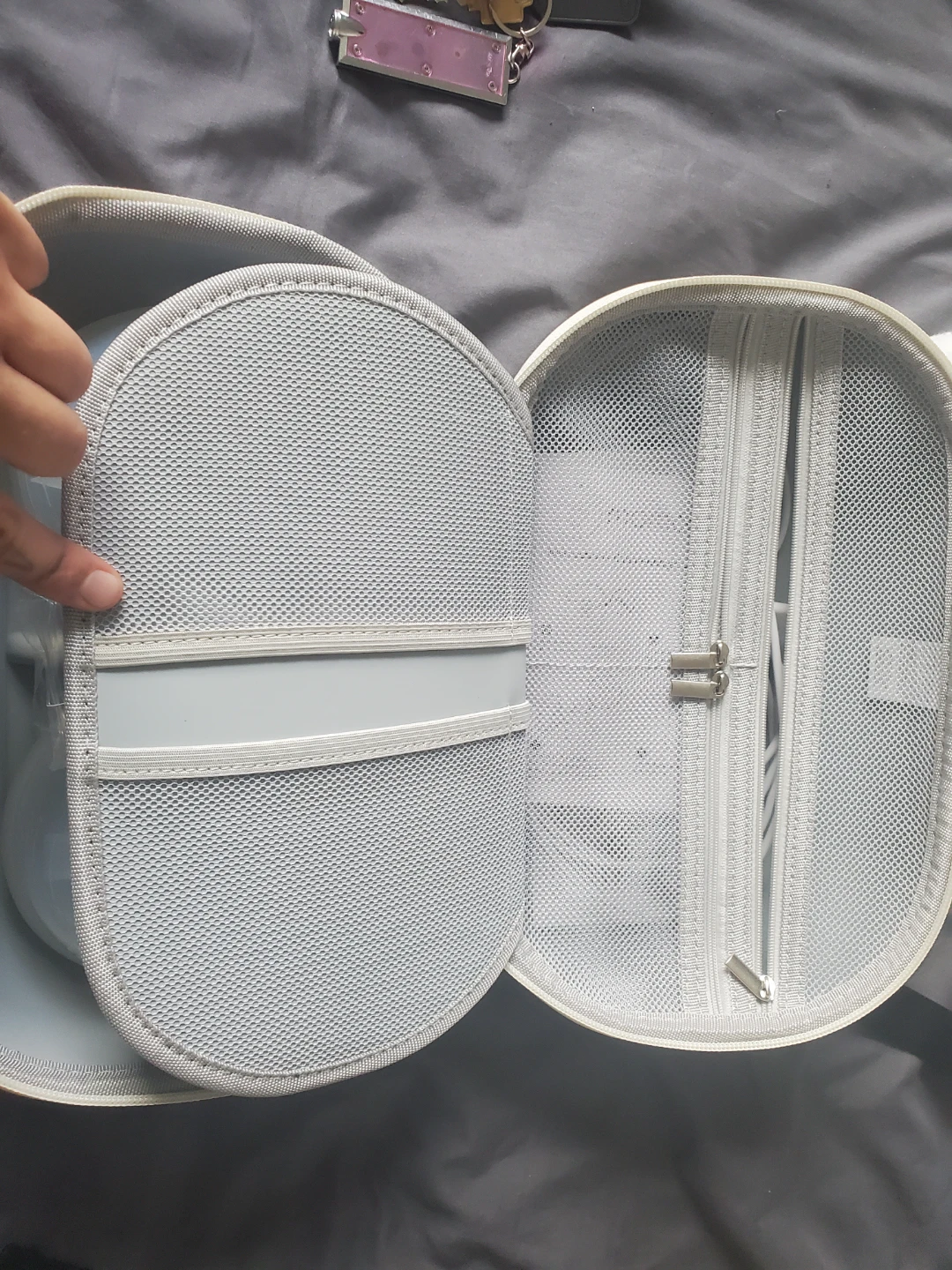 Momcozy Wearable Breast Pump Set - photo 3