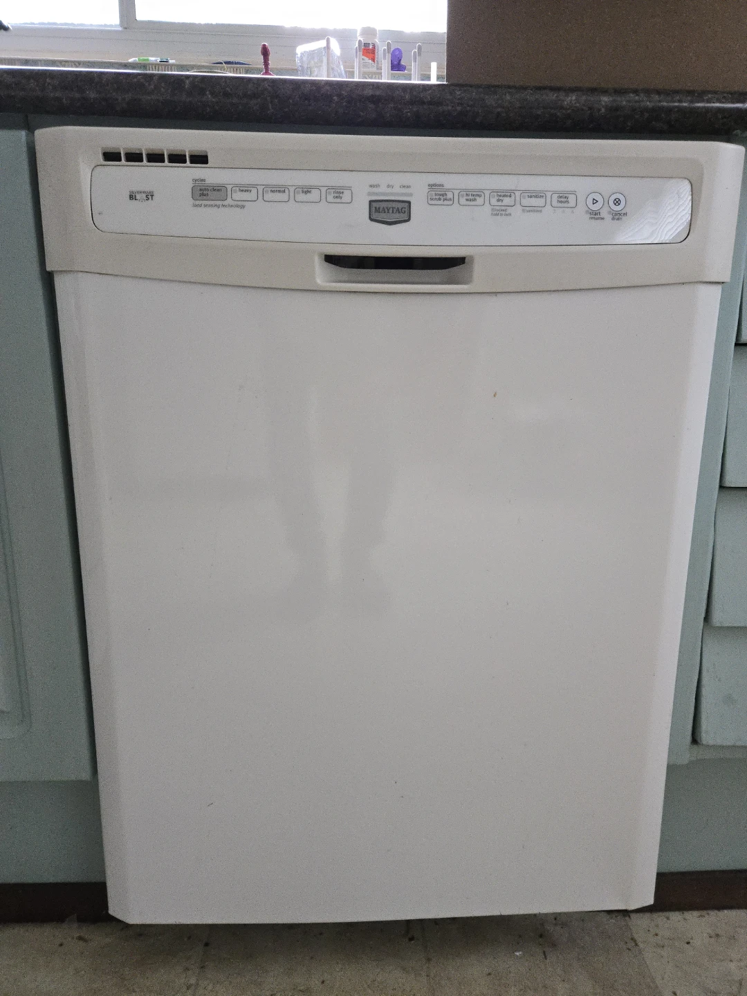 Maytag MDB6709AWW4 Dishwasher - photo 3