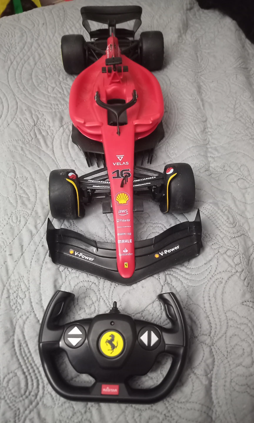 Rastar Ferrari F1 Remote Control Car - photo 2