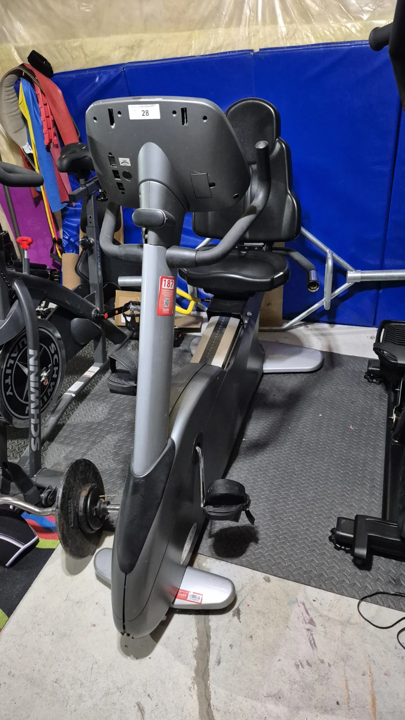 Matrix Recumbent Exercise Bike - photo 4