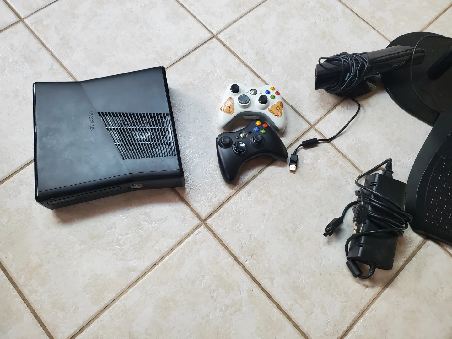 Xbox 360 Console with Racing Wheel and Controllers - photo 2