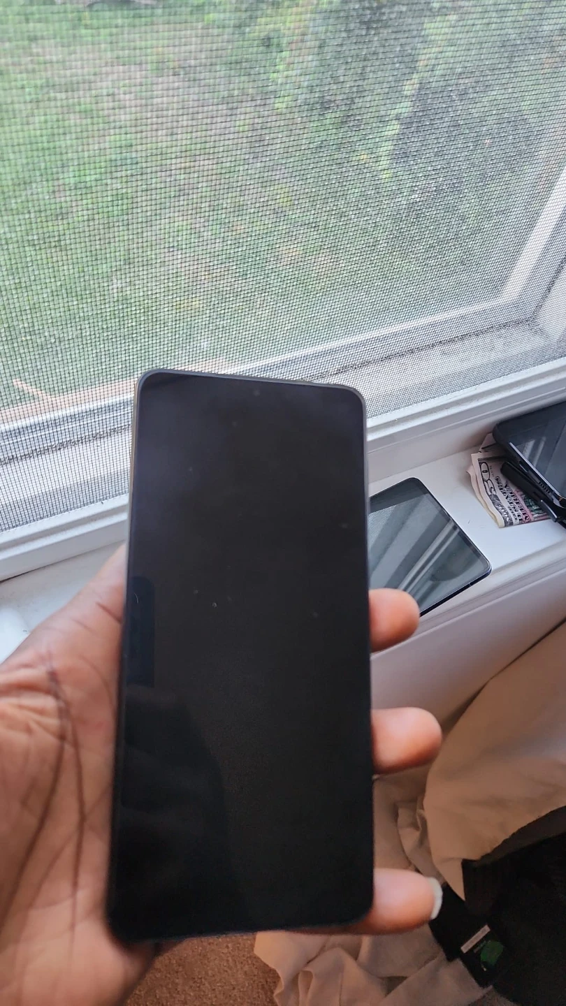 Samsung Galaxy S22 Black - photo 2