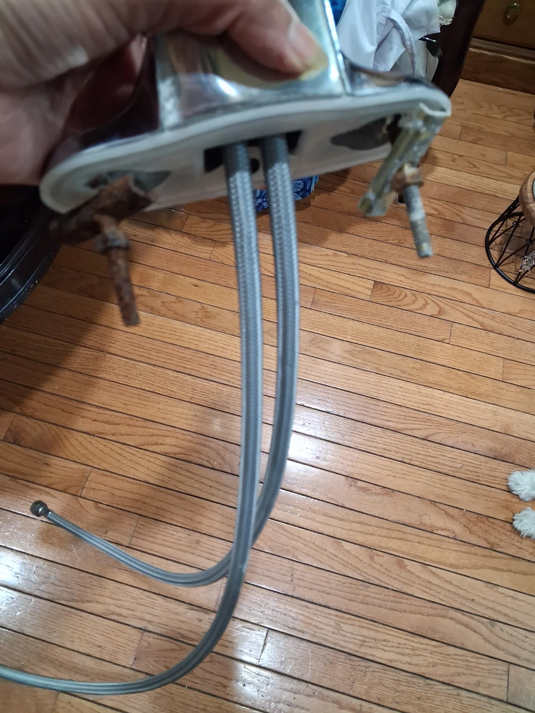 Moen bathroom sink faucet - photo 2
