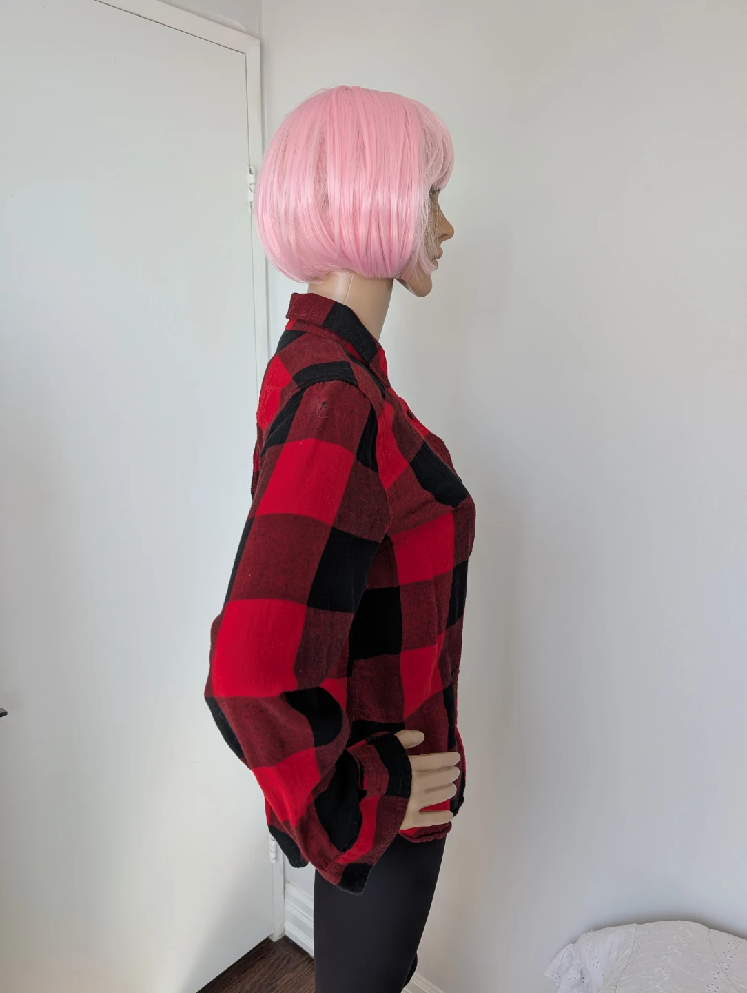 Old Navy Red and Black Plaid Flannel Shirt - photo 5