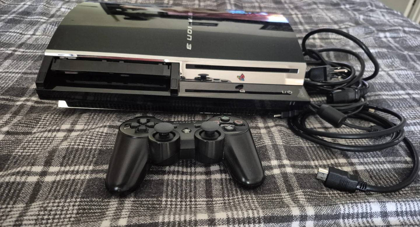 Sony PlayStation 3 Console (CECHE01)