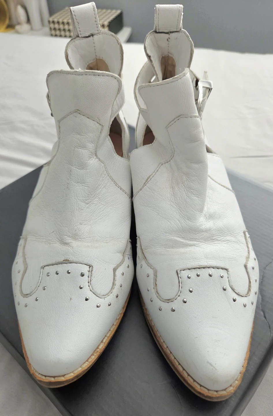M&C White Leather Cut-Out Western Boots