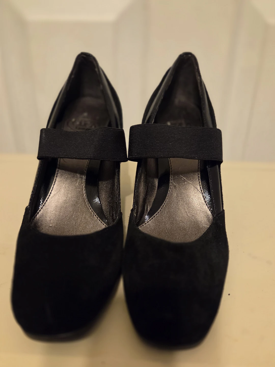 Circa Joan & David Black Heels