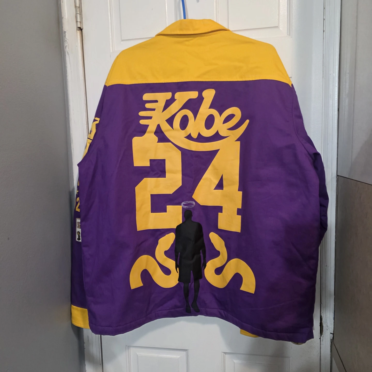 Headgear Classics Kobe Bryant Lakers Jacket 3 - photo 2