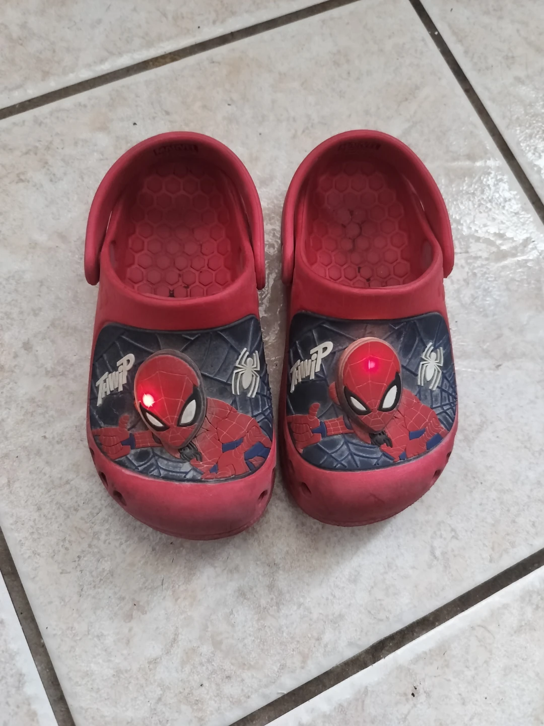 🏈Marvel Spider-Man Light-Up Clogs