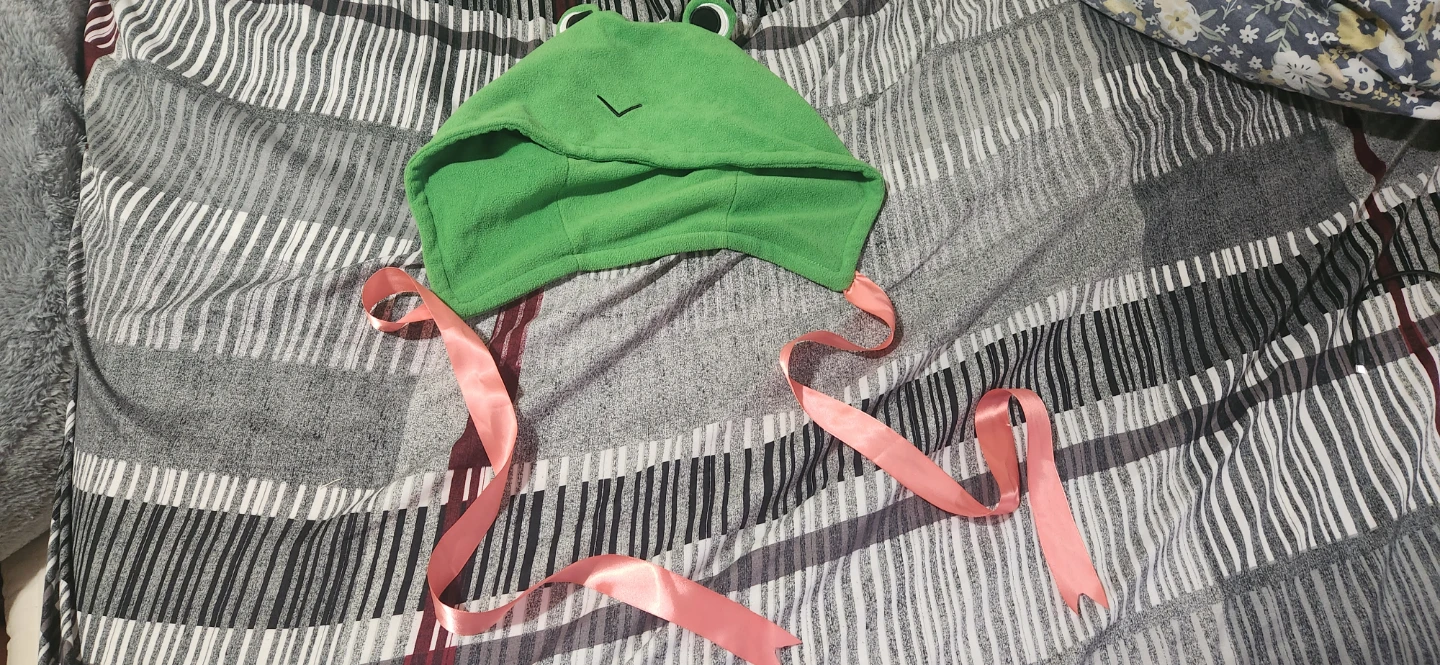 Green Frog Fleece Hood with Ribbons - photo 2