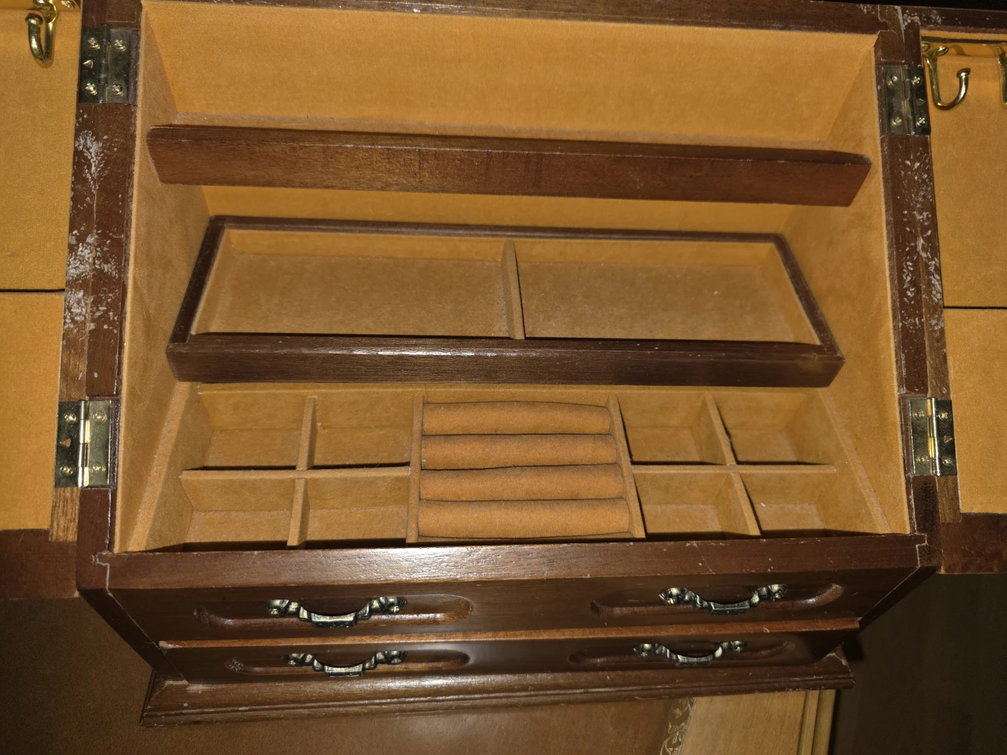 Wooden Jewelry Box with Glass Floral Inserts - photo 2