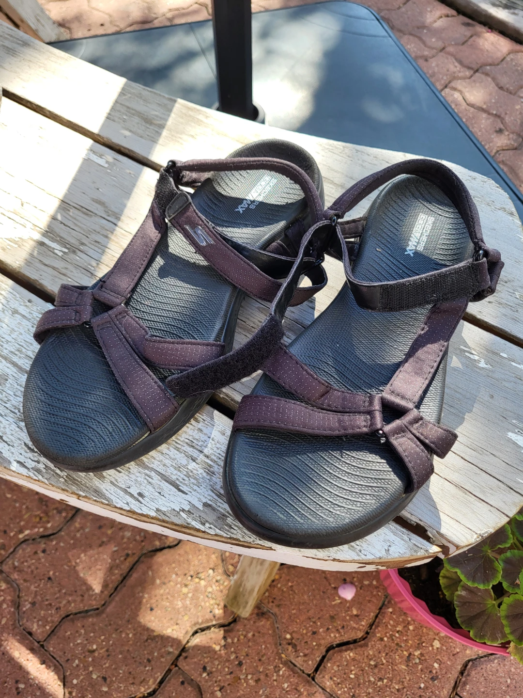 Skechers GOwalk Max Black Sandals 🏈 - photo 3