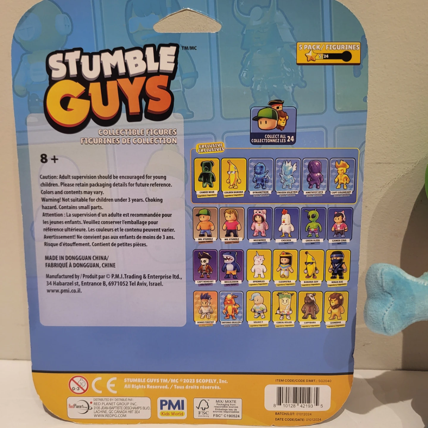 Stumble Guys Figure 5-Pack and Plush Bundle - photo 3