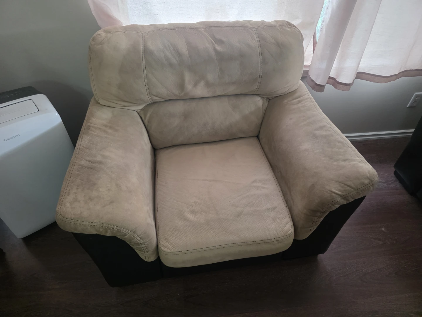 Two-tone armchair beige and dark brown
