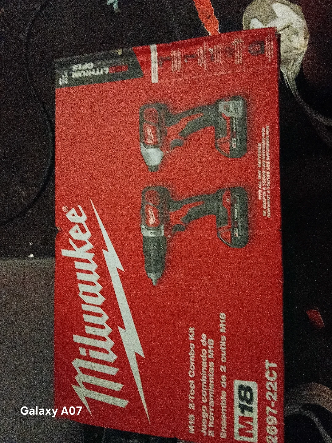 Milwaukee M18 2-Tool Combo Kit 2697-22CT