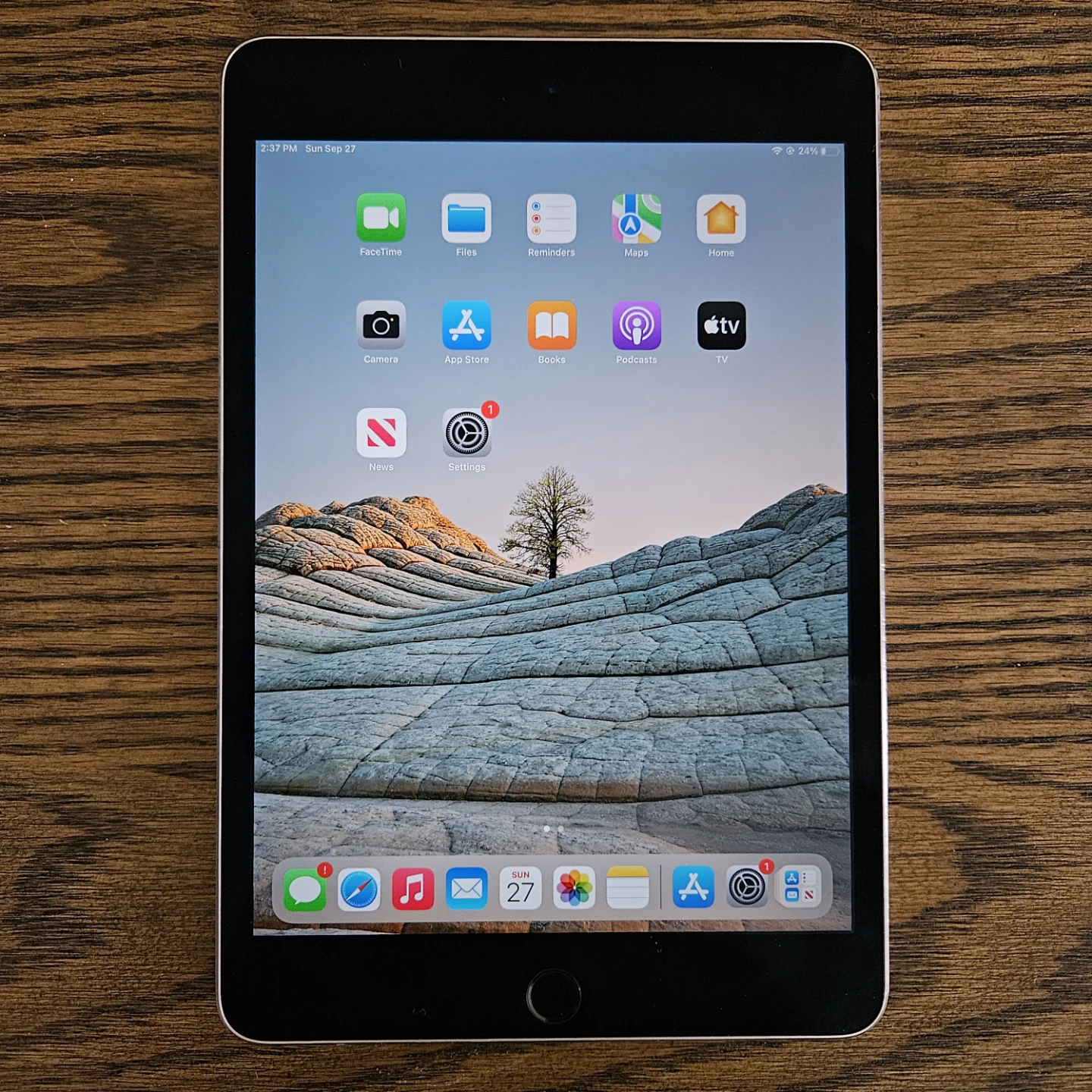 Apple iPad mini 4 128GB Silver