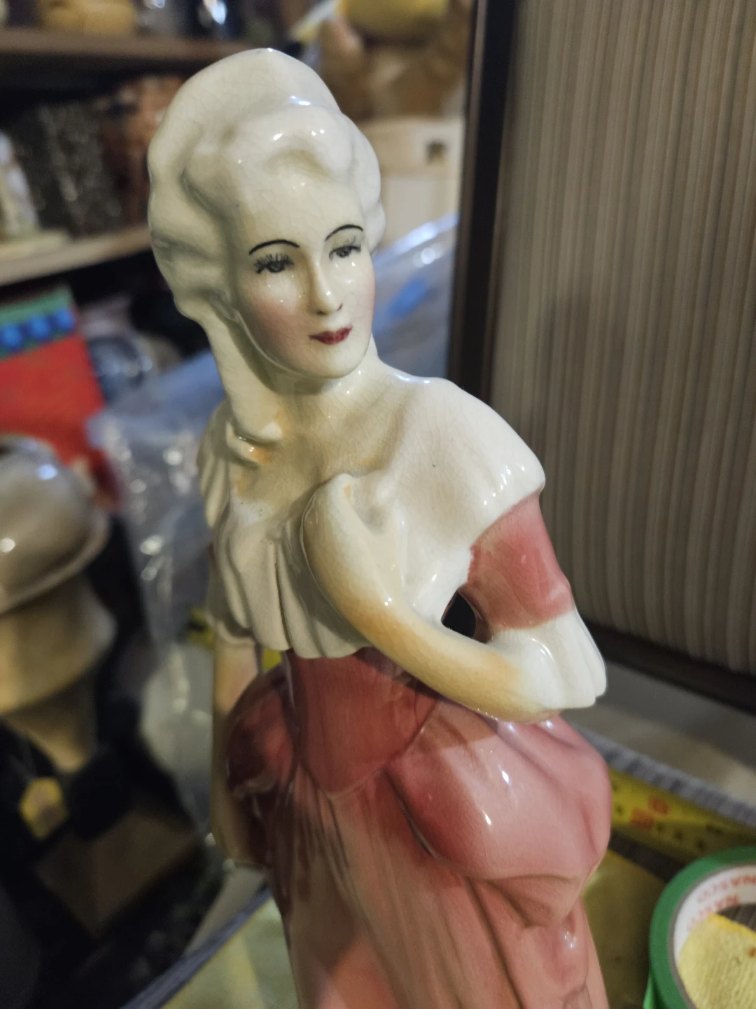 Vintage Porcelain Lady Figurine - photo 3