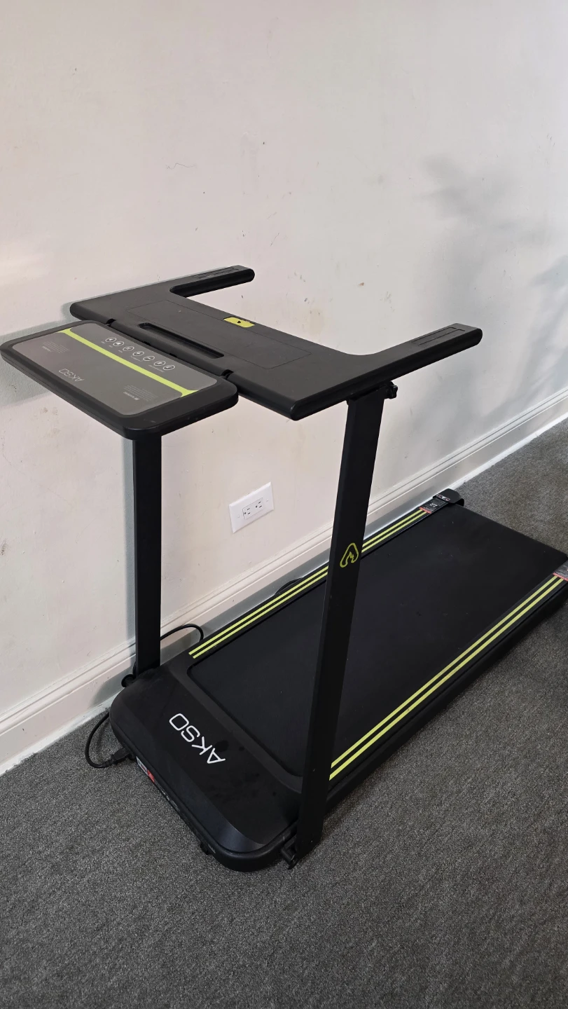 AKSO Treadmill