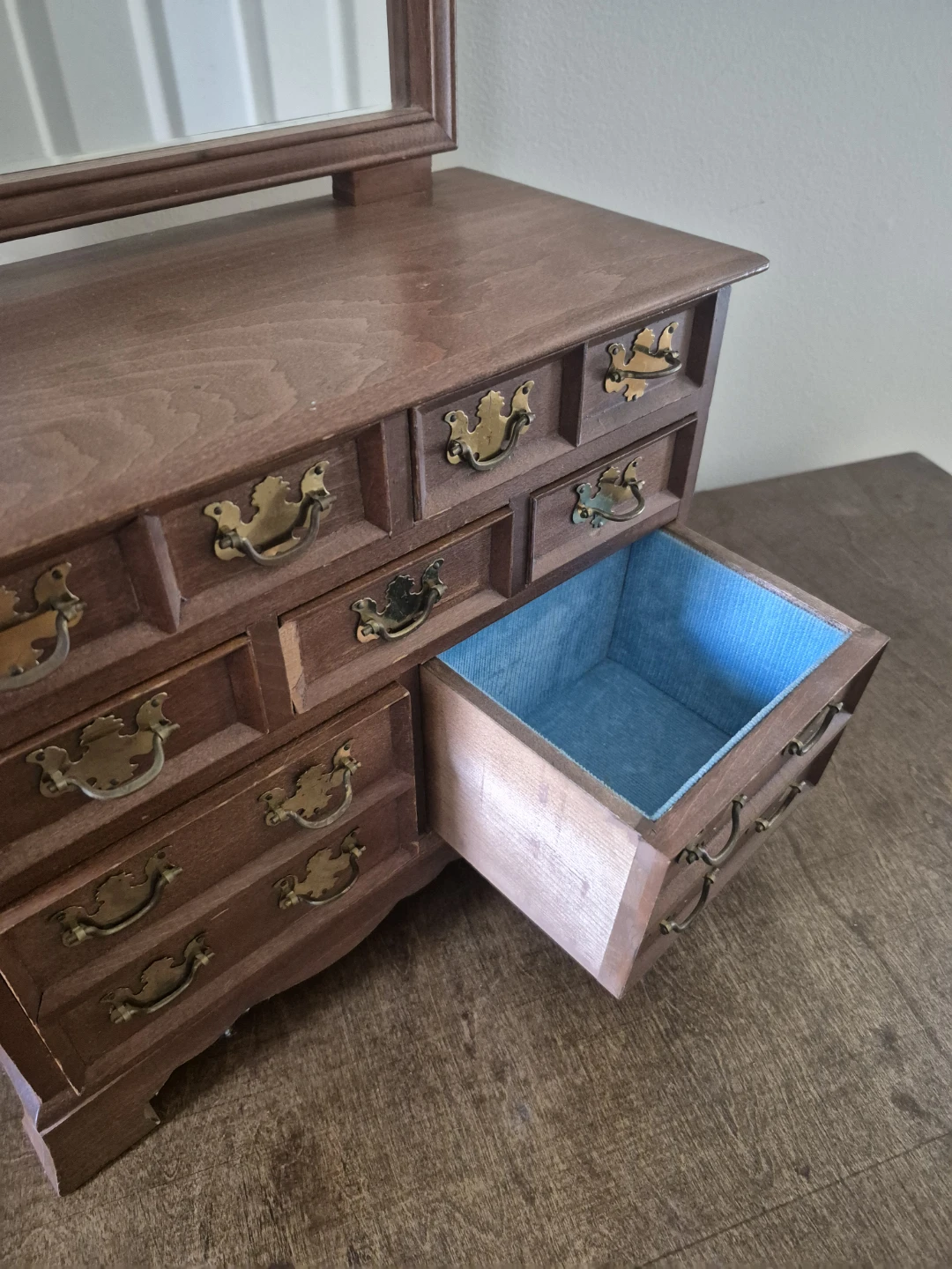 Vintage Wooden Jewellery Box with Mirror - photo 2