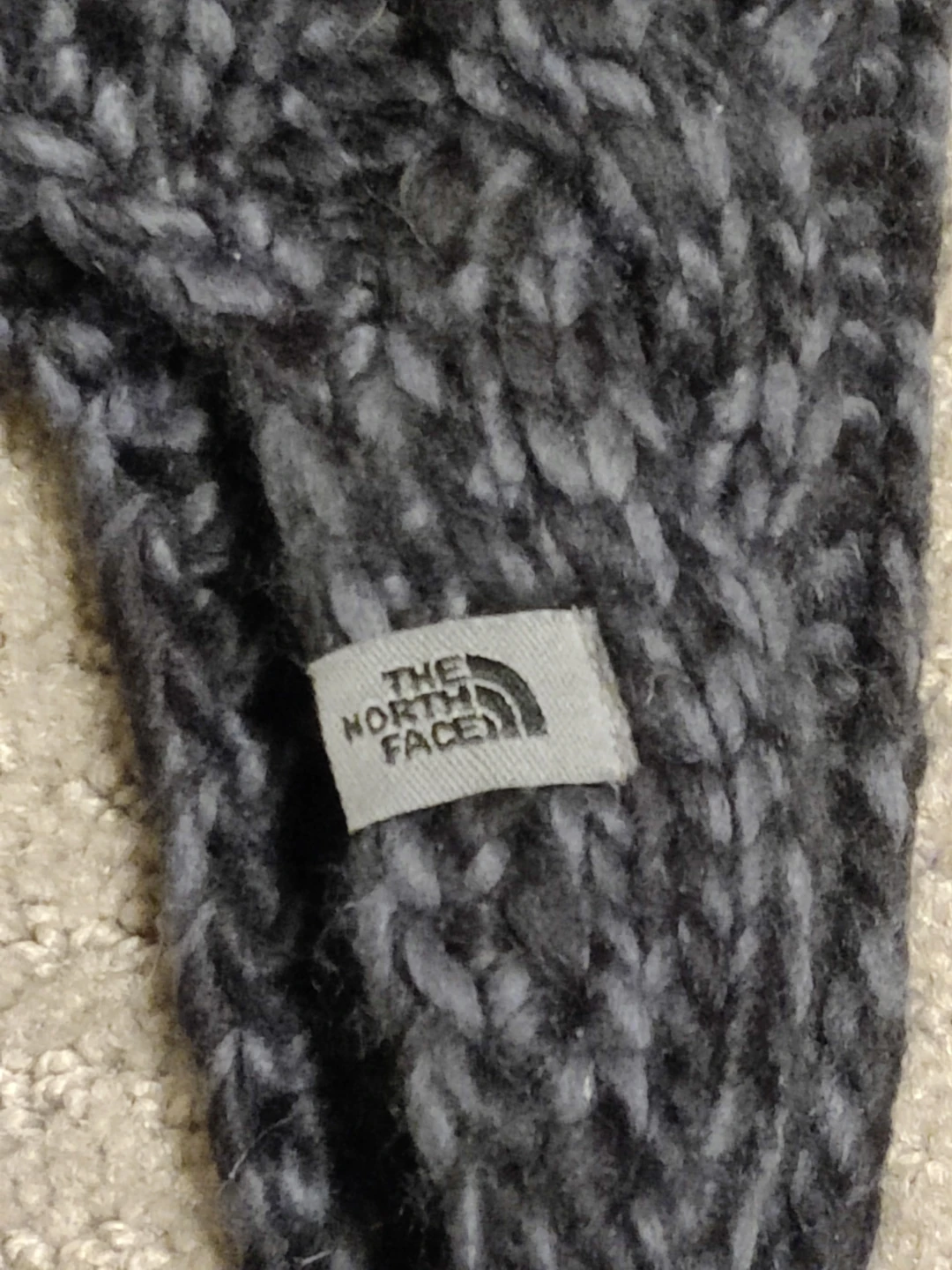Women North Face Winter Knit Toque Hat Earflap Cable Braids - photo 5
