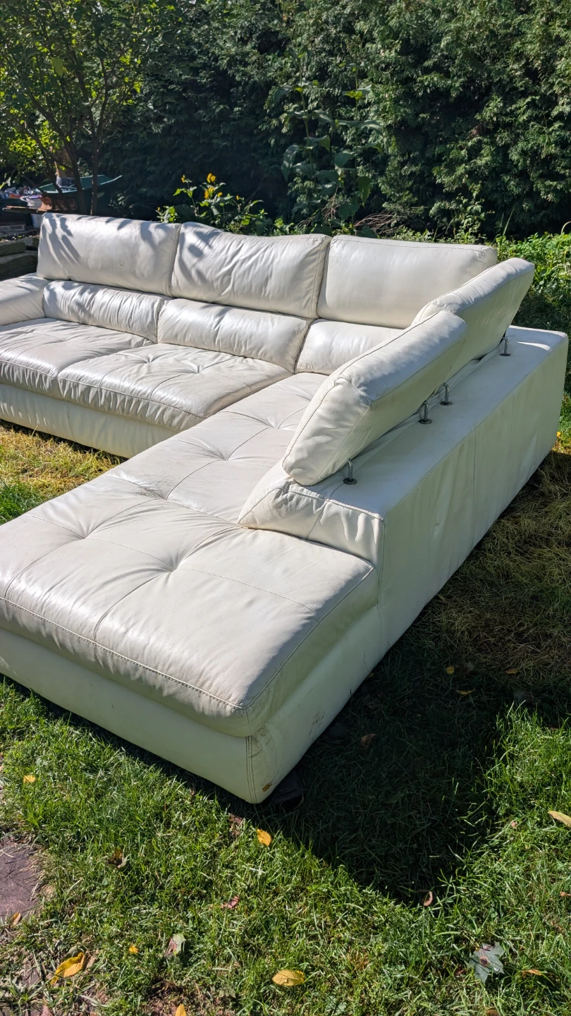 White Leather Sectional Sofa - photo 5