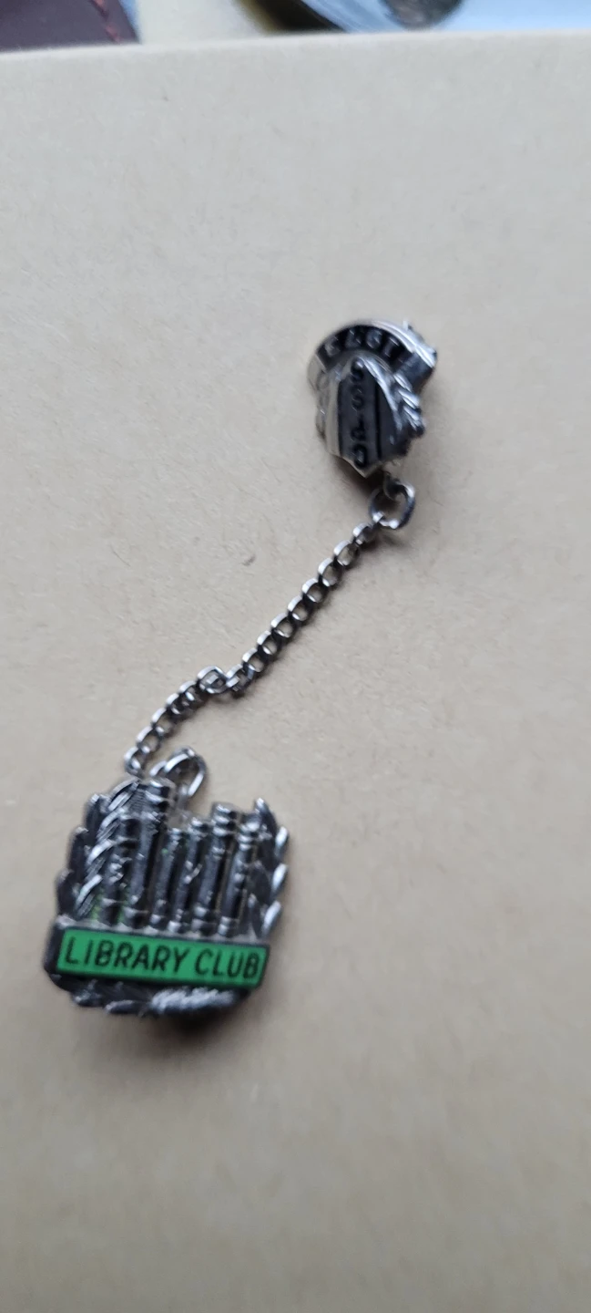 Vintage Library Club Pin silver