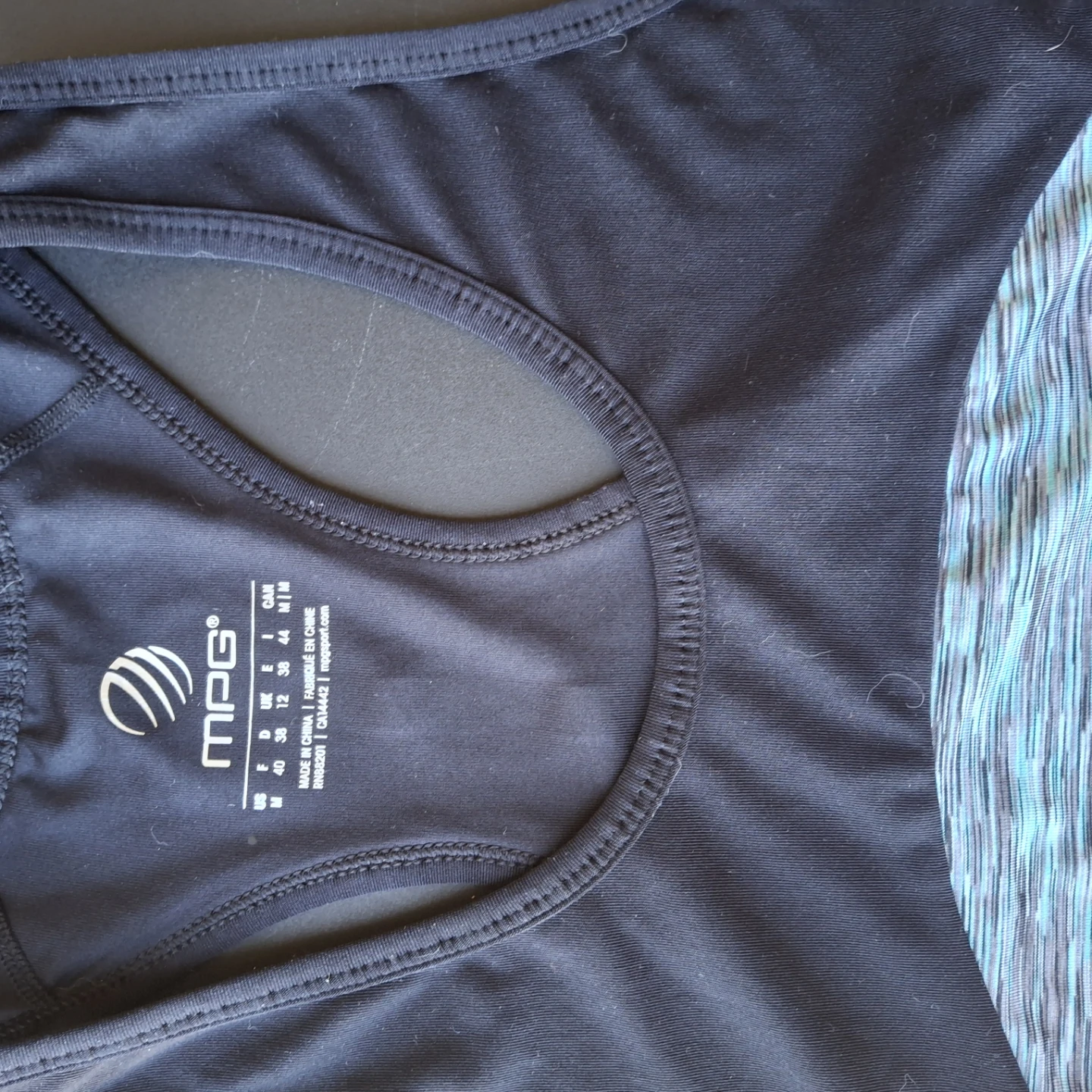 MPG Women's Activewear Set Medium - photo 4