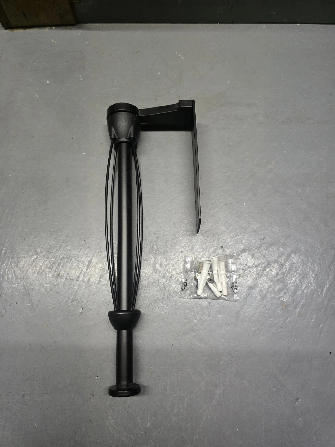 Black One-Handed Paper Towel Holder